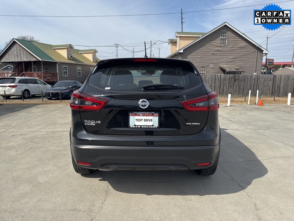 2021 Nissan Rogue Sport S photo 4