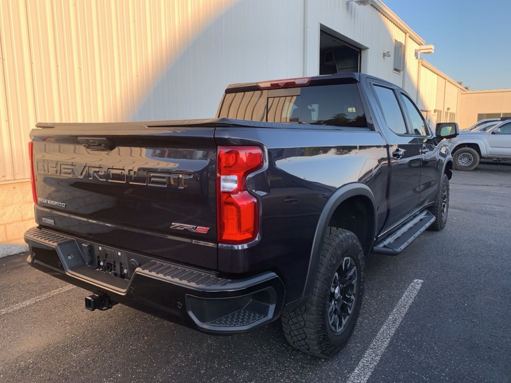 2022 Chevrolet Silverado 1500 ZR2 photo 2