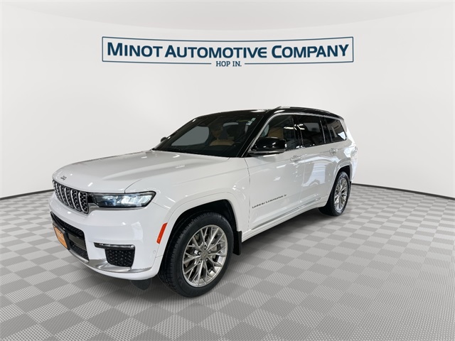 2022 Jeep Grand Cherokee L Summit photo 2