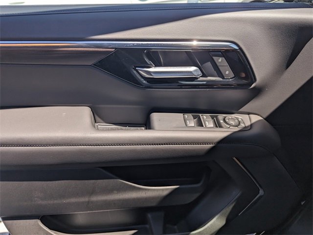 2025 Chevrolet Tahoe LS photo 17