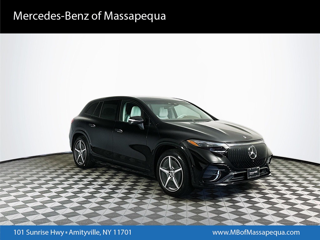 2023 Mercedes-Benz EQS SUV Base's photo