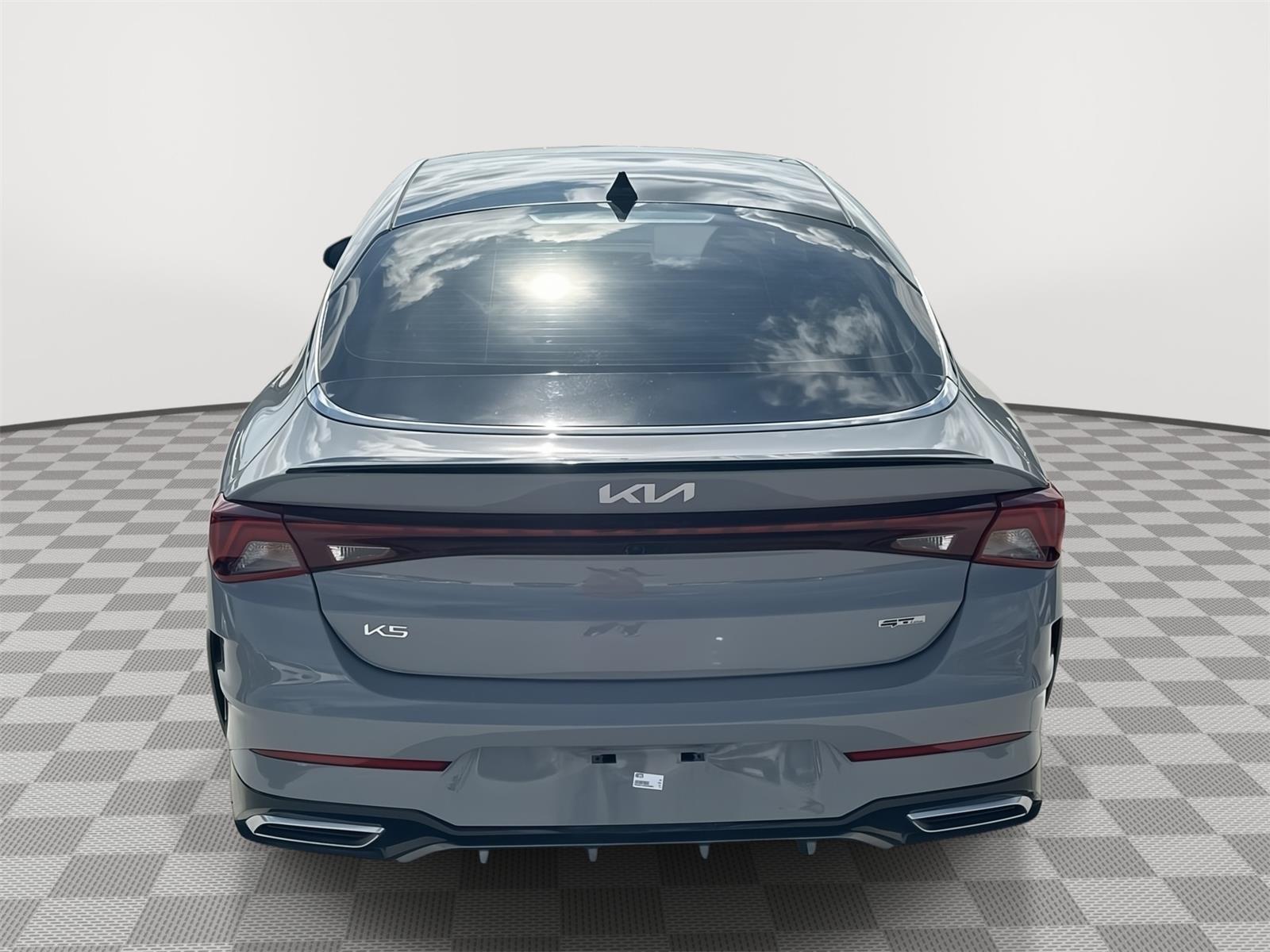 2024 Kia K5 GT-Line photo 5