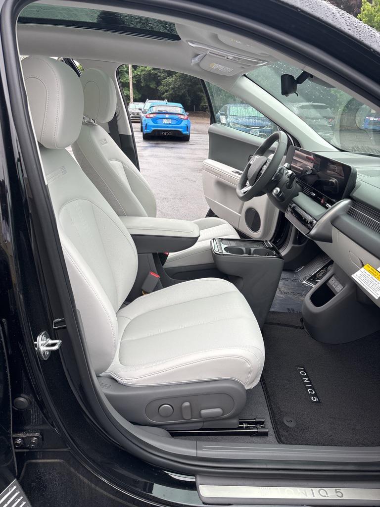 2025 Hyundai Ioniq 5 Limited photo 6