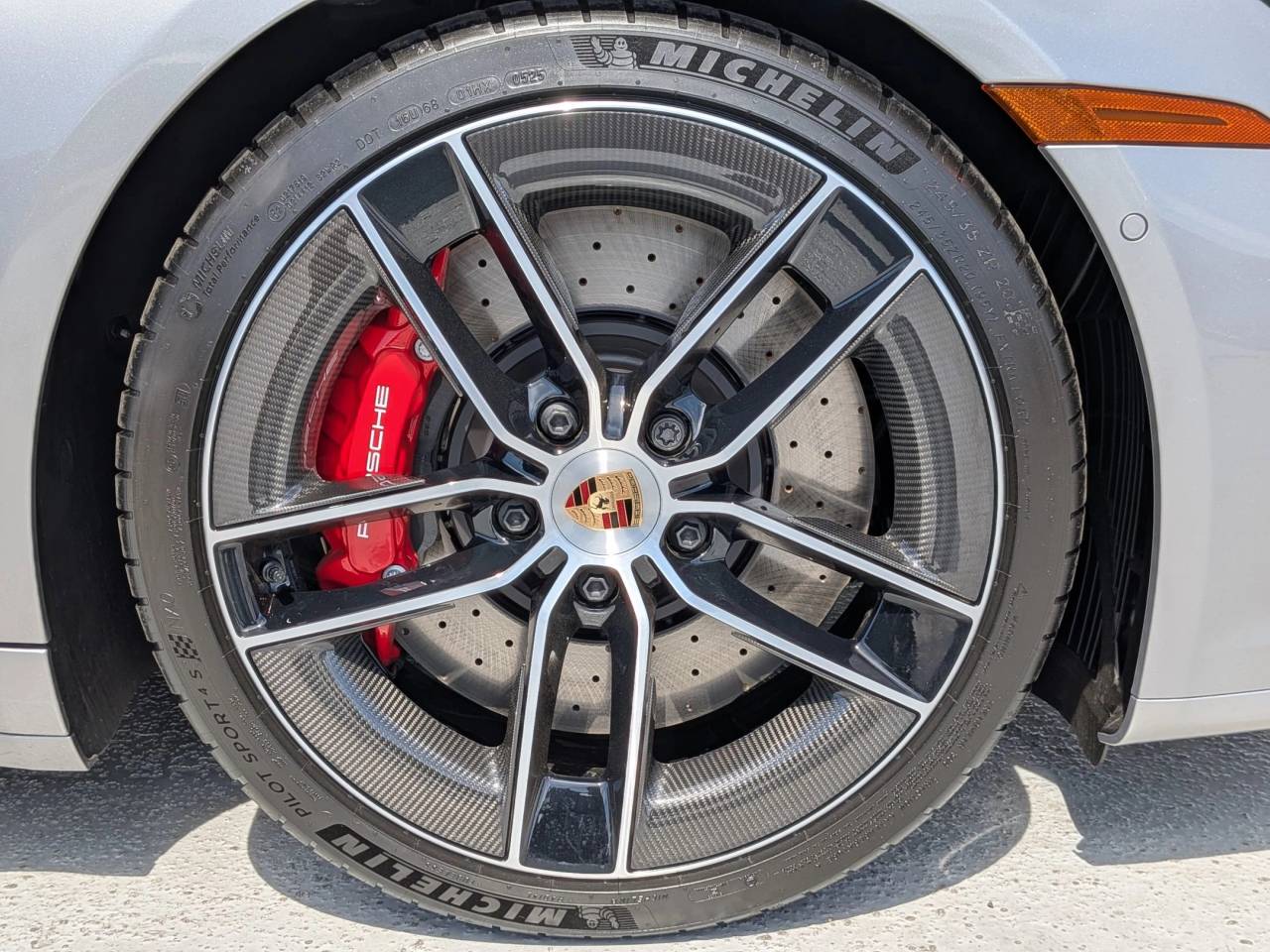 2025 Porsche 911 S photo 24