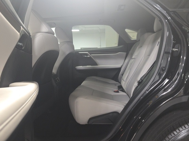 2022 Lexus RX 350 photo 18