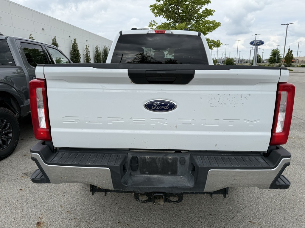 2024 Ford F-250 XLT photo 8