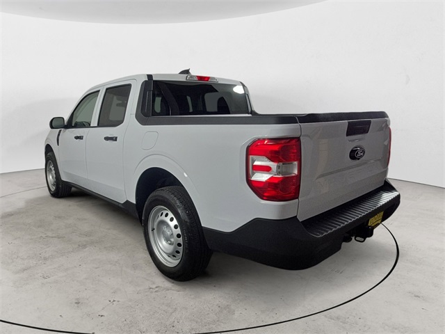 2025 Ford Maverick XL photo 3