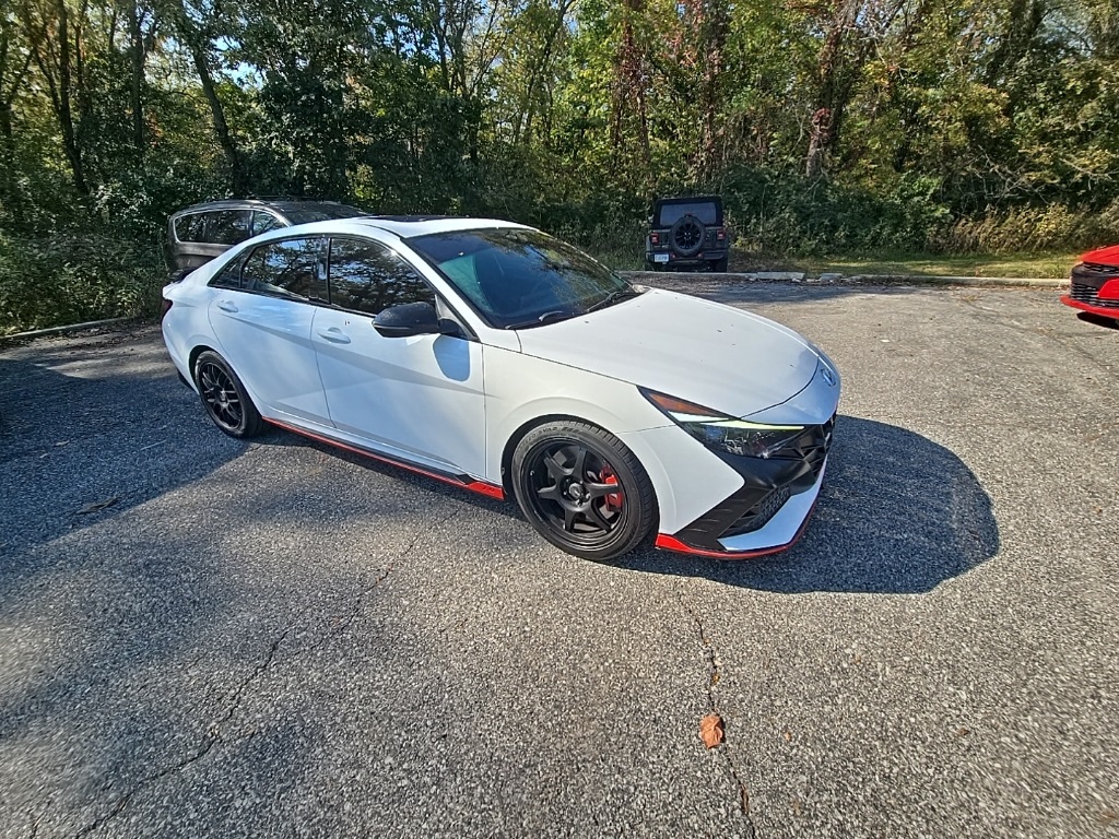 2022 Hyundai Elantra N Base photo 9