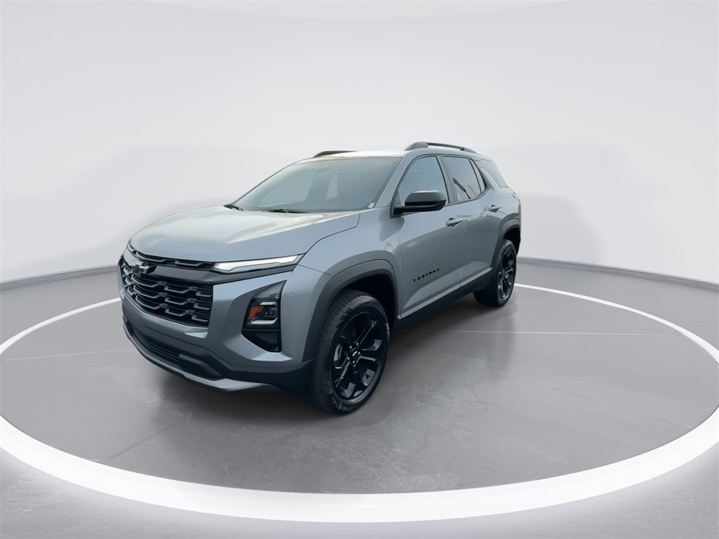 2026 Chevrolet Equinox LT photo 3