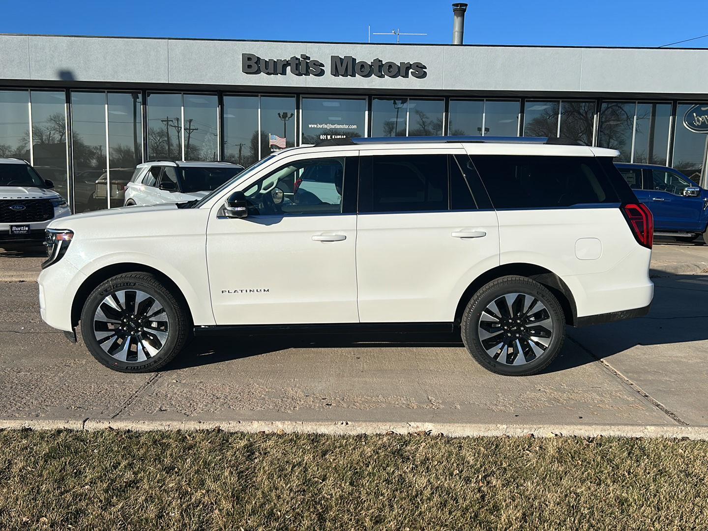 2026 Ford Expedition Platinum's photo