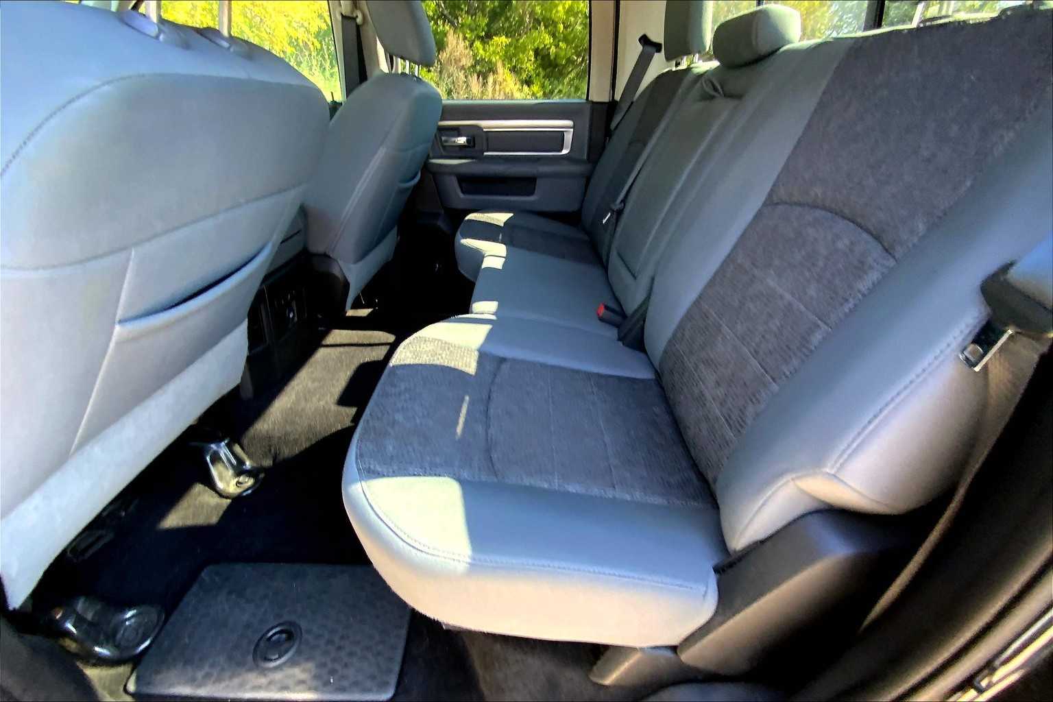 2015 Ram 1500 Outdoorsman photo 16