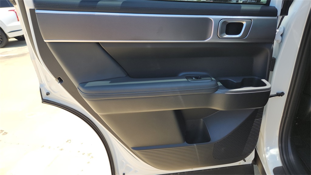 2026 Hyundai Santa Fe SEL photo 19