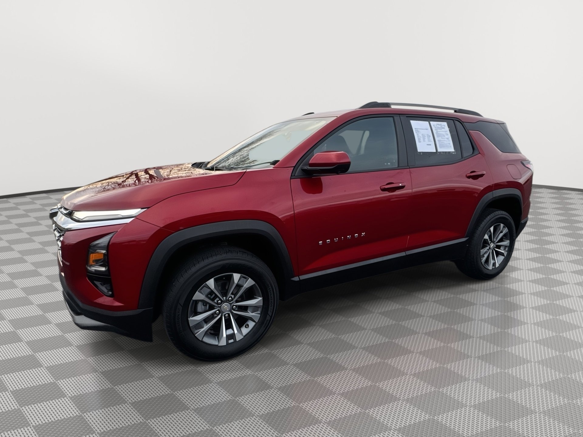 2025 Chevrolet Equinox LT's photo