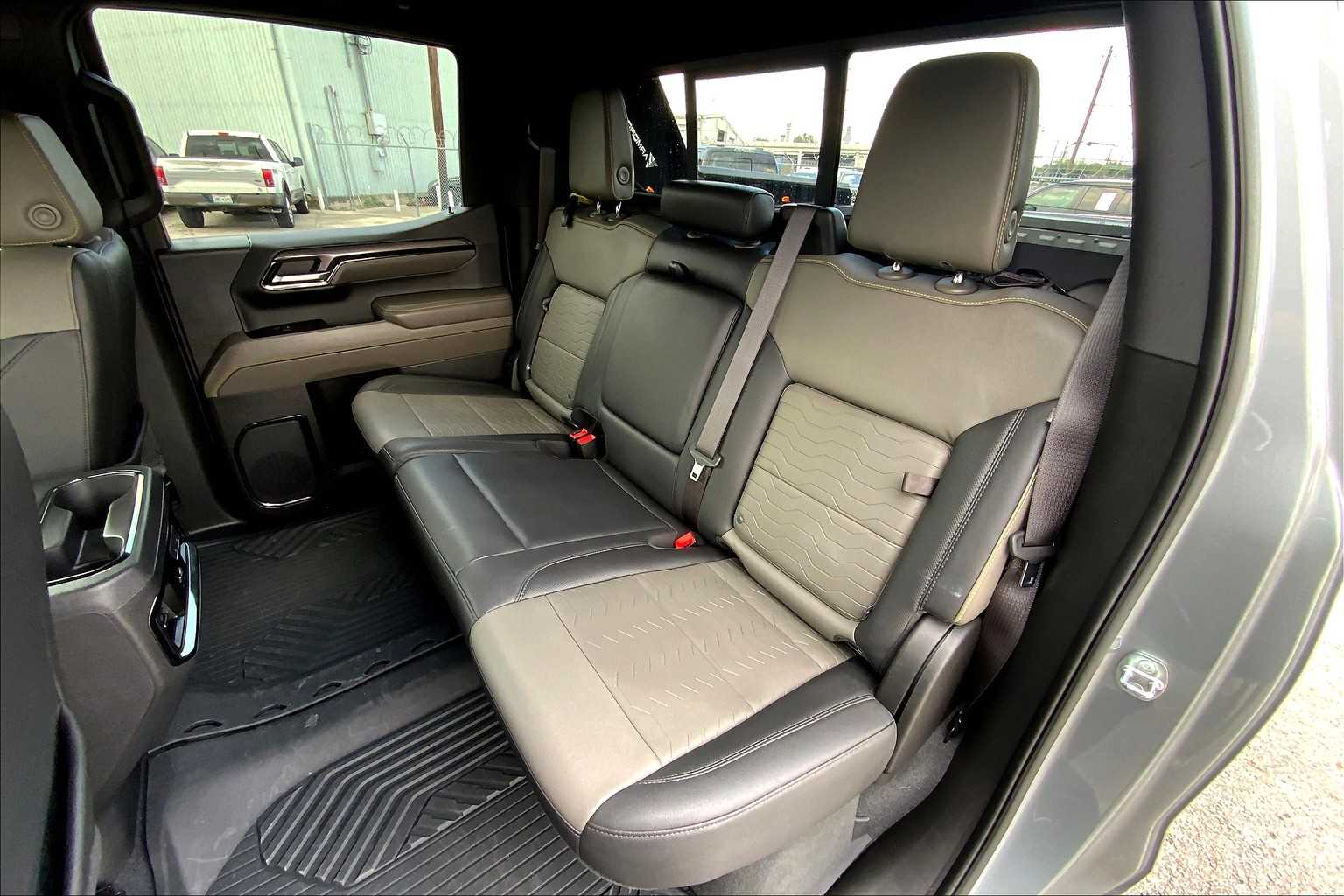 2023 Chevrolet Silverado 1500 photo 19