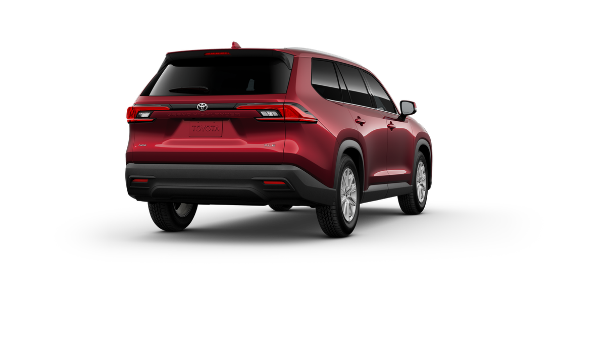 2025 Toyota Grand Highlander XLE AWD photo 8