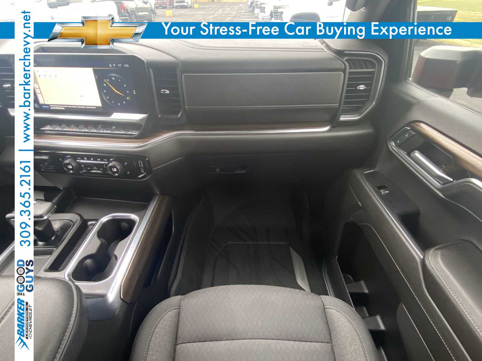 2023 Chevrolet Silverado 1500 RST photo 24