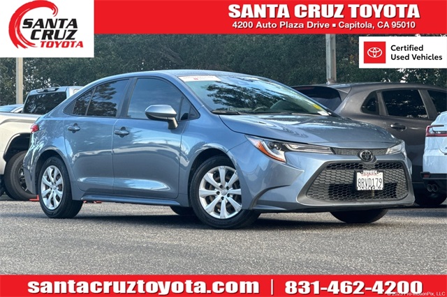 2021 Toyota Corolla LE's photo