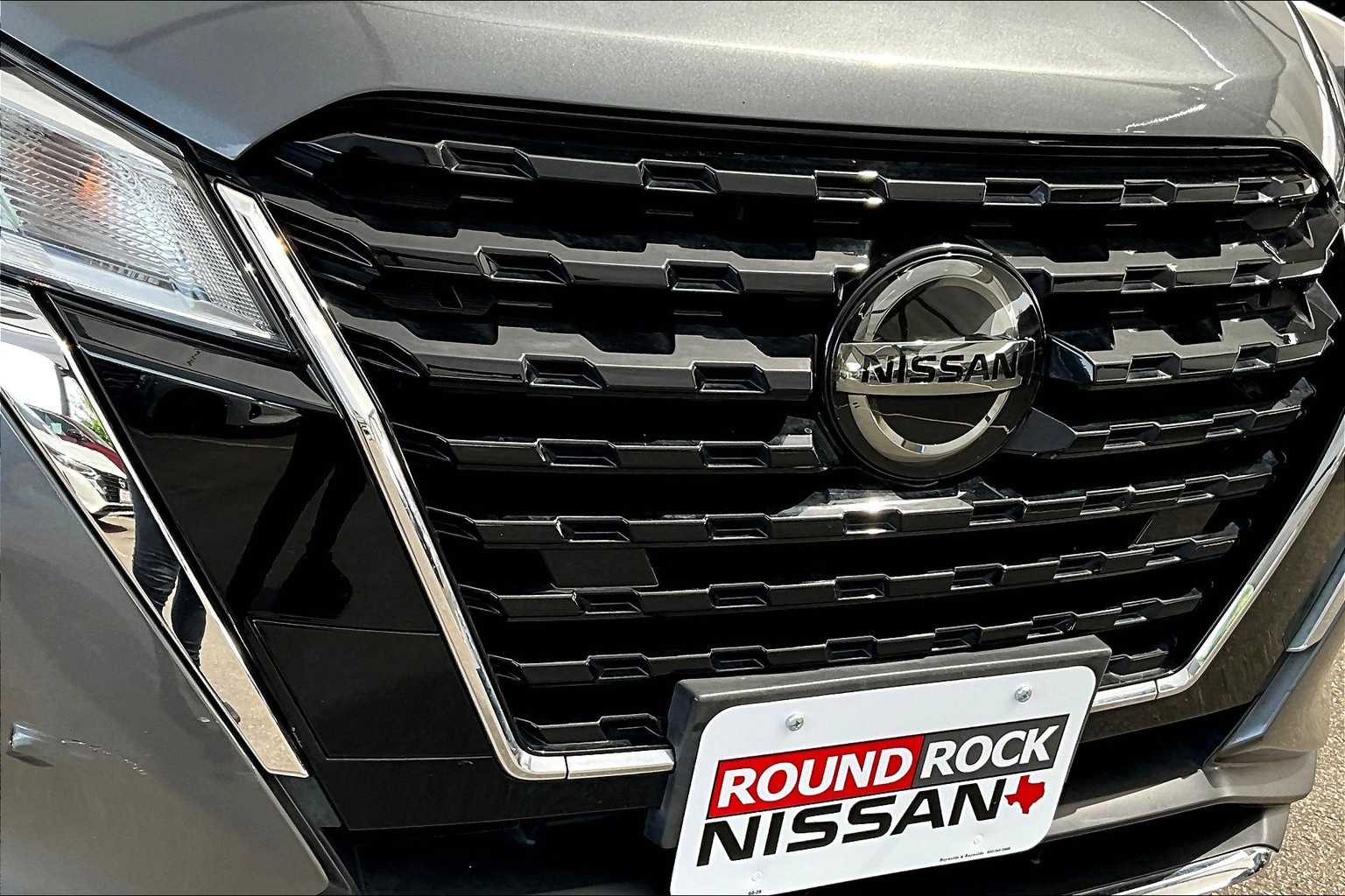2021 Nissan Kicks S photo 28