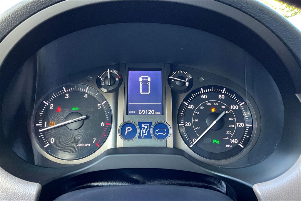 2015 Lexus GX 460 photo 18