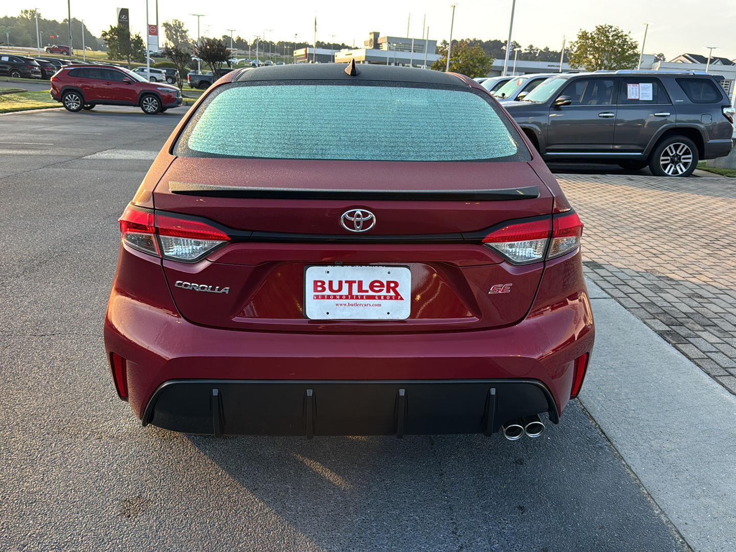2026 Toyota Corolla SE photo 3