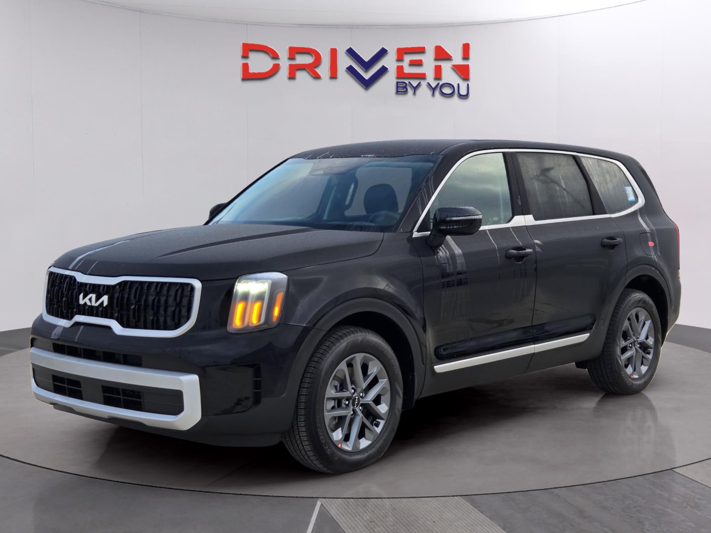 2025 Kia Telluride LX's photo