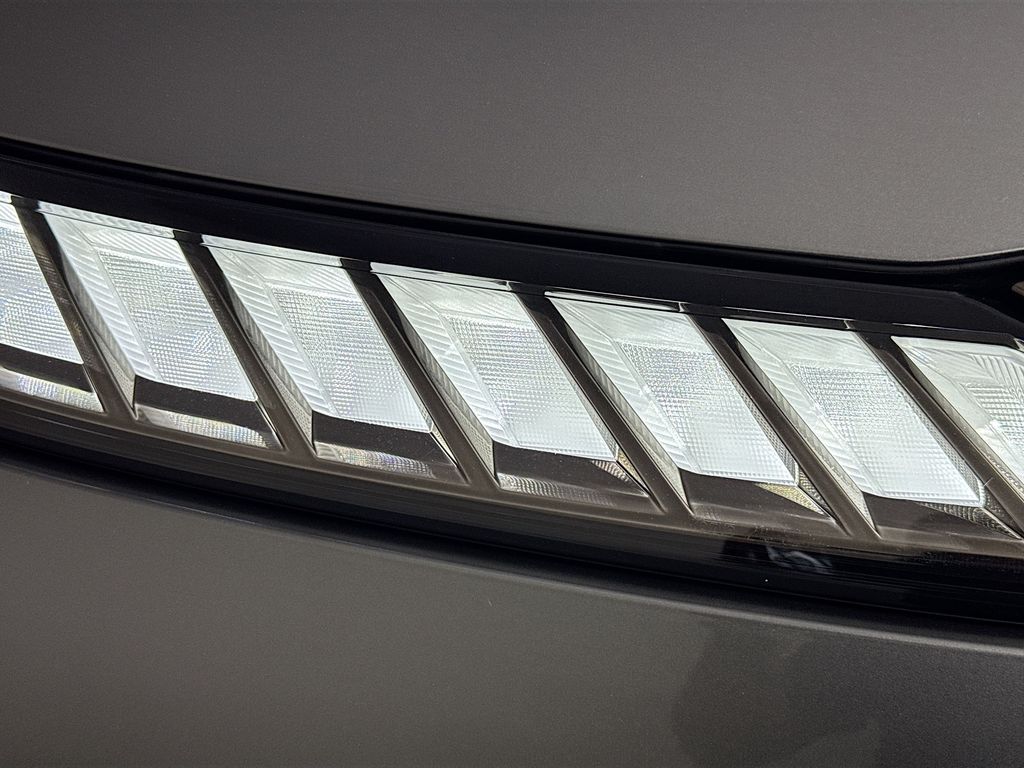 2026 Infiniti QX80 photo 34