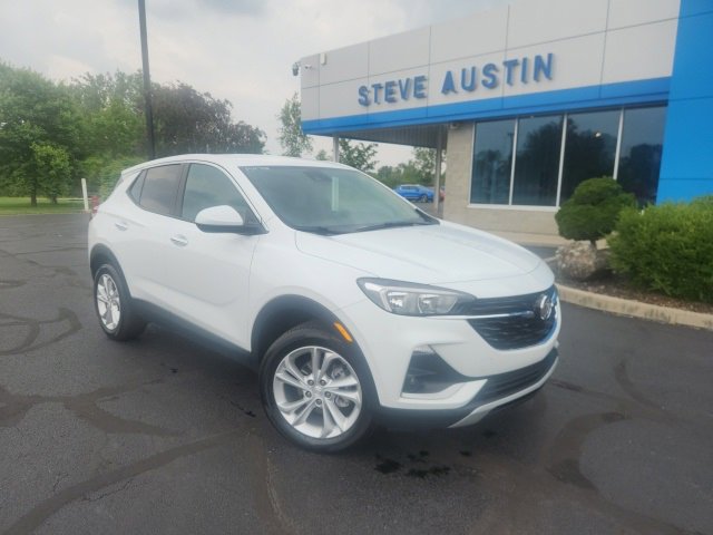 Used 2023 Summit White Buick Preferred image 1