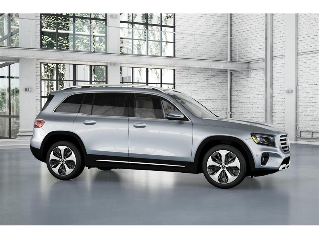 2025 Mercedes Benz GLB 250 photo 13