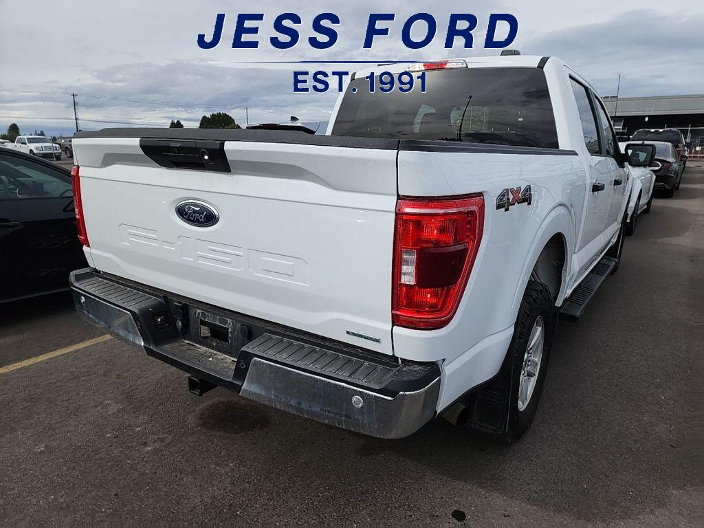 2021 Ford F-150 XLT photo 2