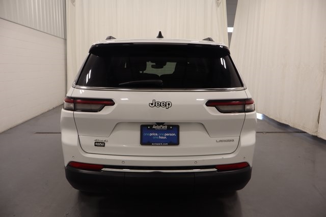 2023 Jeep Grand Cherokee Laredo photo 7