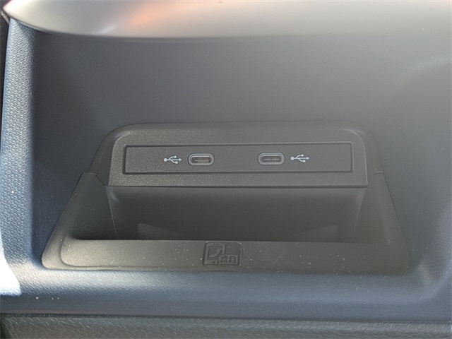 2025 Volkswagen ID. Buzz Pro Plus photo 24