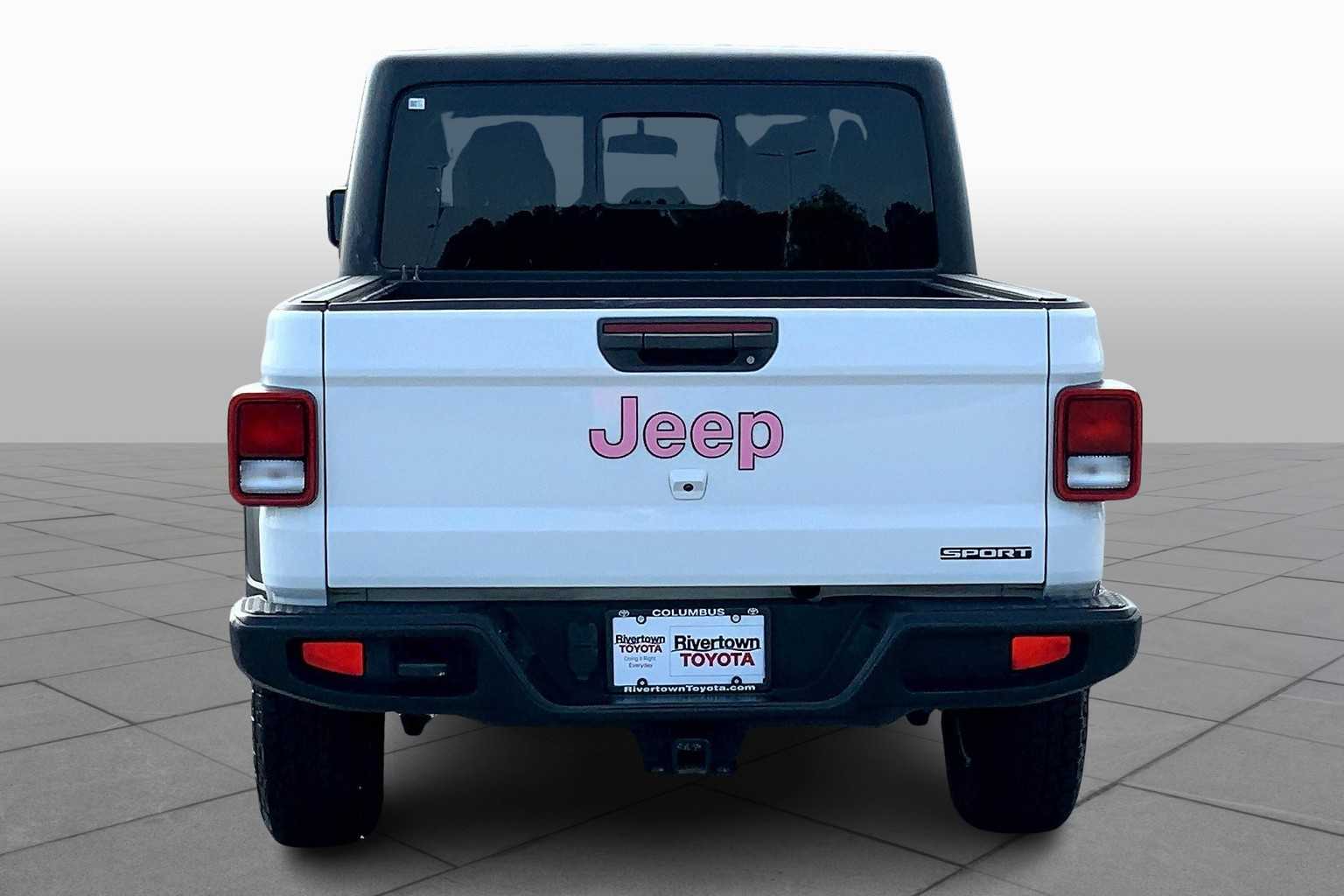 2020 Jeep Gladiator Sport S photo 4