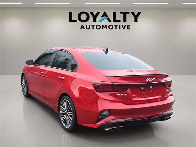 2023 Kia Forte GT photo 3