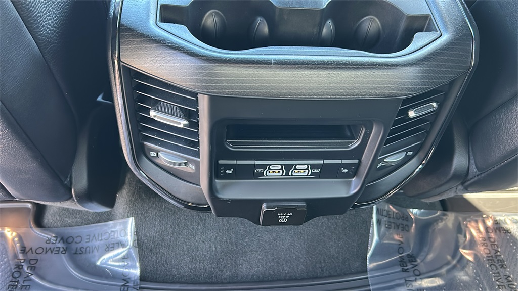 2022 Ram 1500 Limited photo 25
