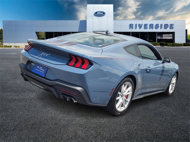 2024 Ford Mustang GT Premium photo 7