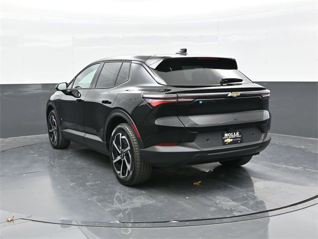 2026 Chevrolet Equinox EV 1LT photo 4