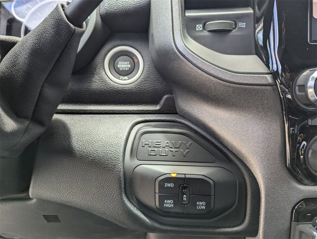 2025 Ram 3500 photo 15