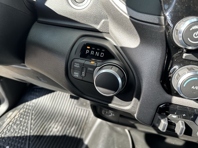 2024 Ram 2500 Tradesman photo 23