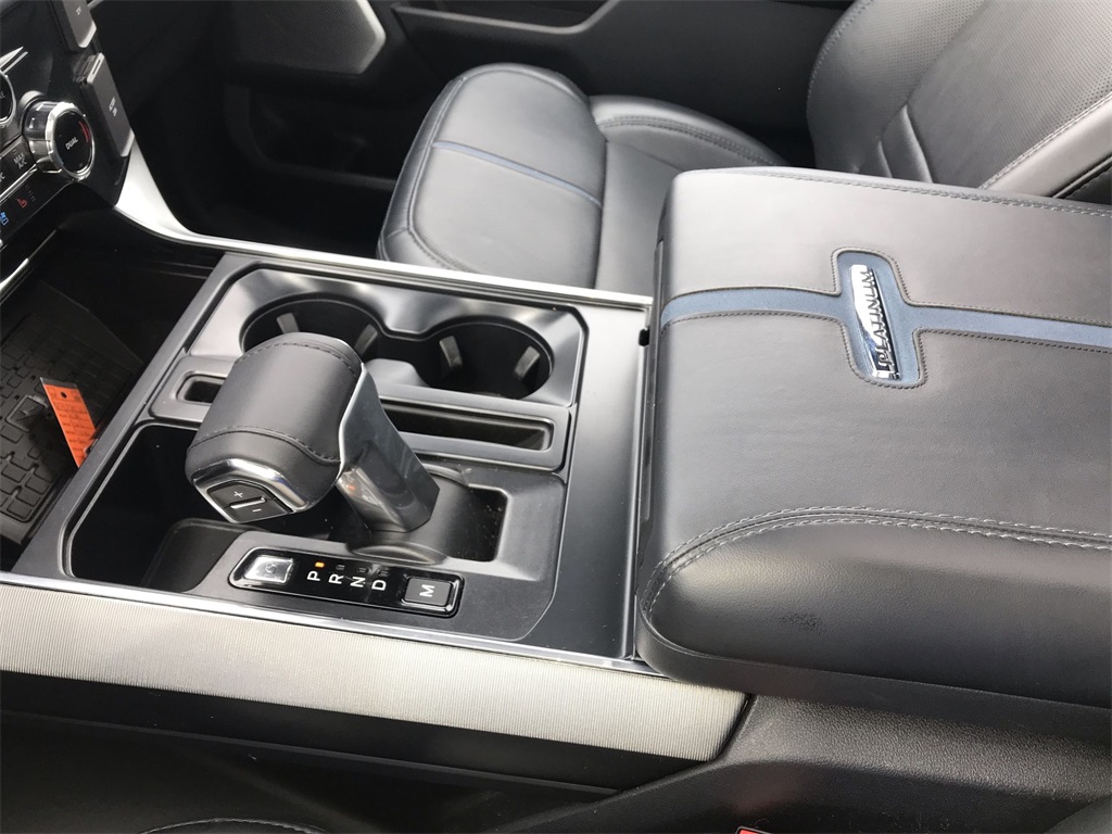 2024 Ford F-150 Platinum photo 21