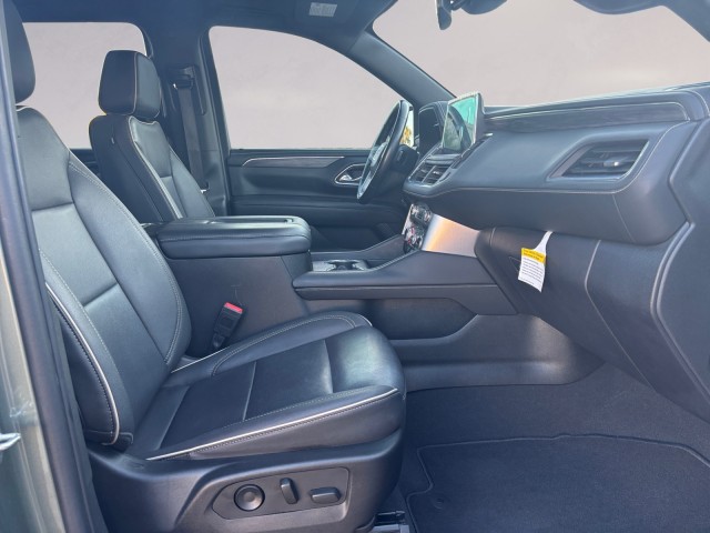 2023 Gmc Yukon XL SLT photo 15