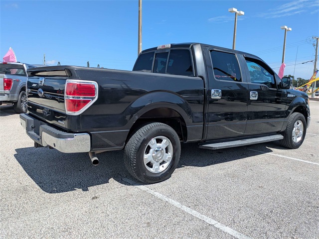 2013 Ford F-150 XLT photo 2