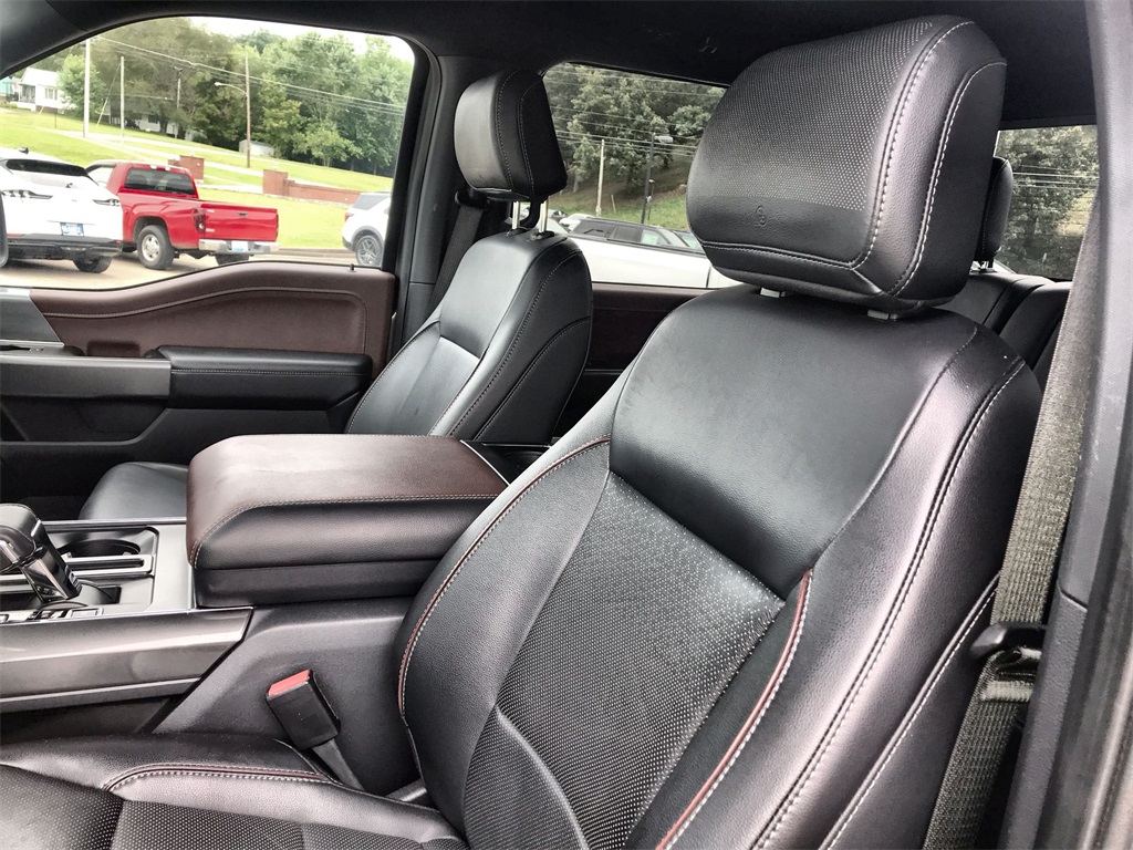 2023 Ford F-150 Lariat photo 11