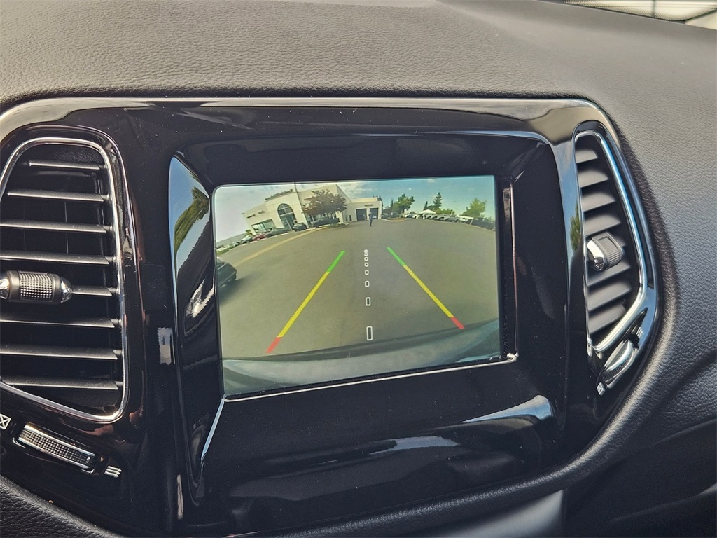 2021 Jeep Compass Altitude photo 22
