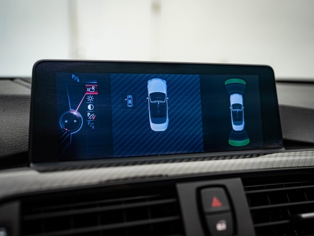 2015 Bmw M4 Convertible photo 32