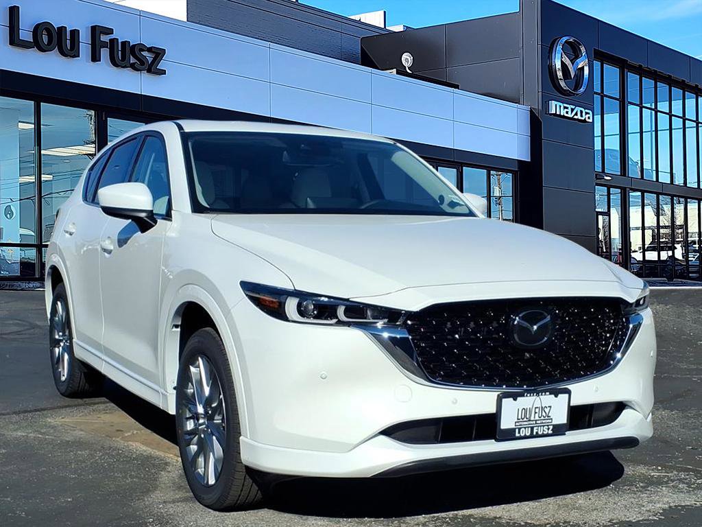 2025 Mazda CX-5 S Premium Plus package's photo