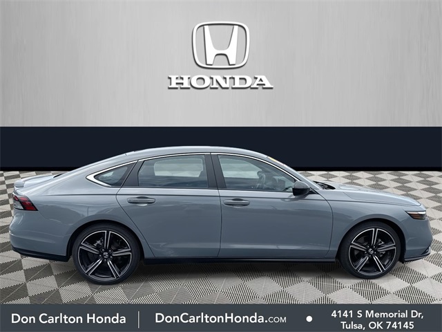2025 Honda Accord Hybrid Sport photo 2