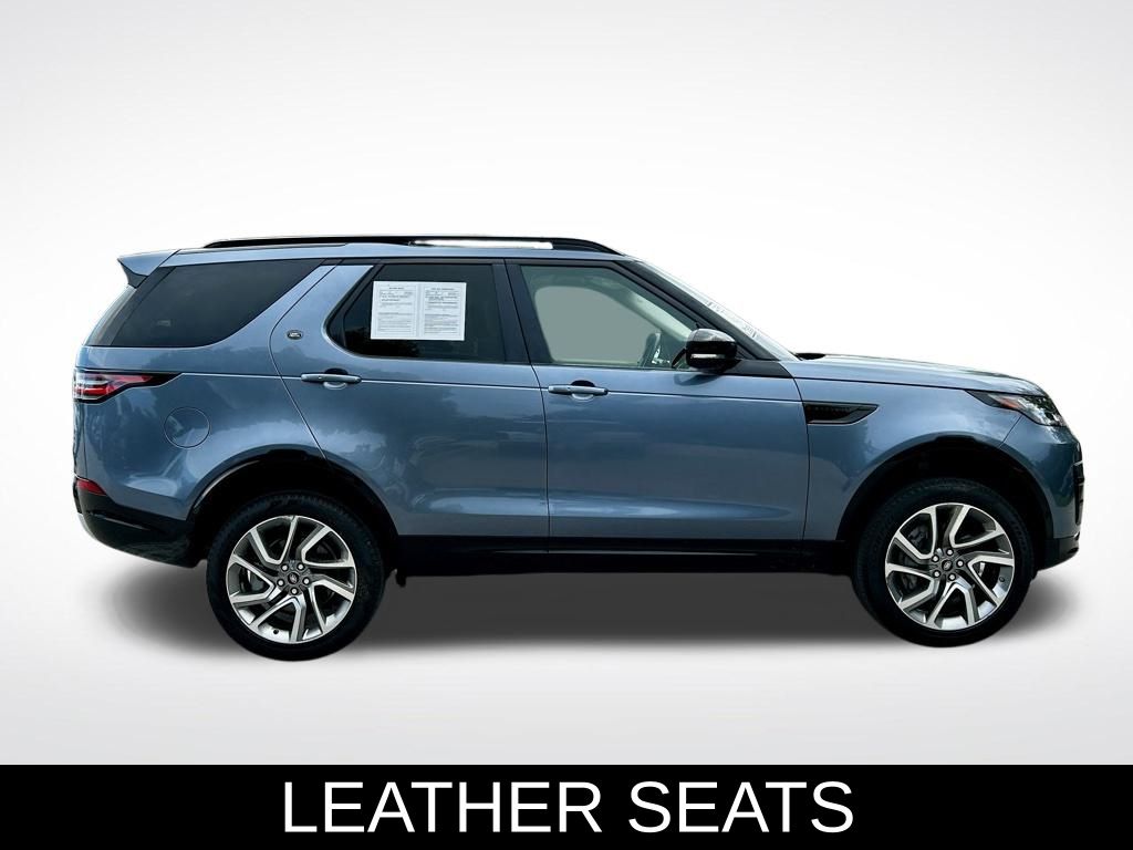 2020 Land Rover Discovery Landmark photo 6