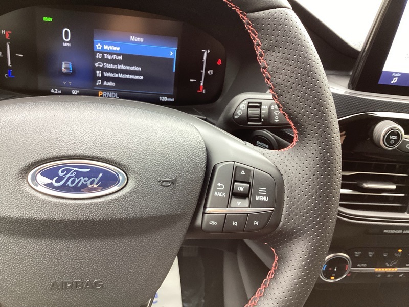 2025 Ford Escape Hybrid ST-Line Select photo 39