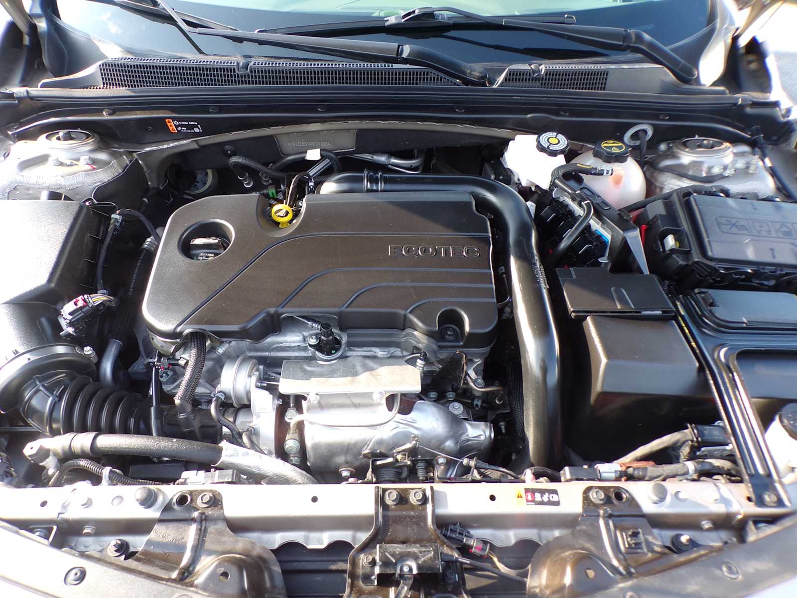 2024 Chevrolet Malibu Premier 2LT photo 22