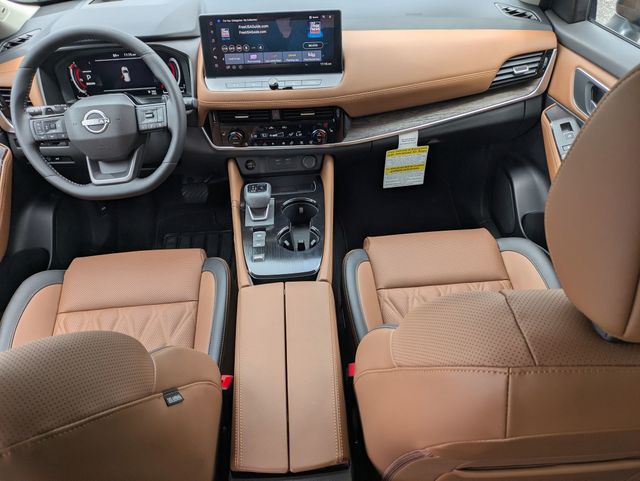 2025 Nissan Rogue Platinum photo 23